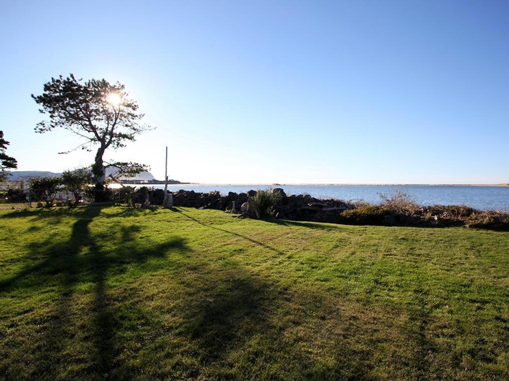 Estuary Cottage Seaside Exterior photo